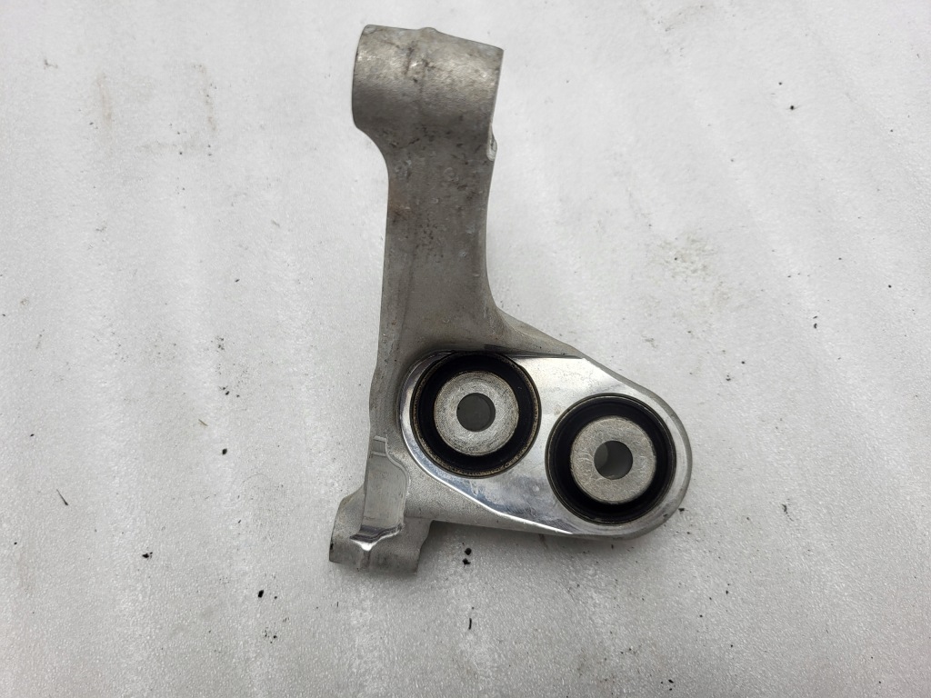 Tesla model s rwd подушка двигателя кронштейн задняя 11208 в Украине