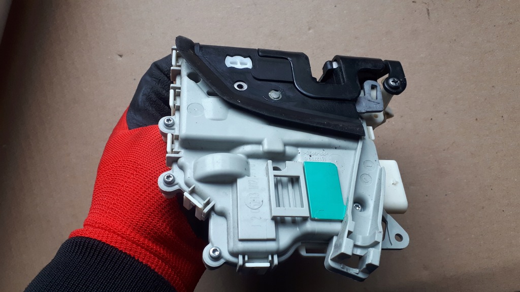 фото №7, Audi оригінальний номер 8j1837016d замок двері pin