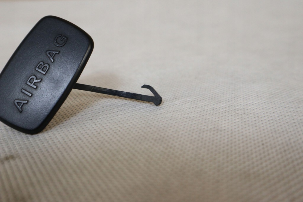 фото №3, Mercedes slk r172 заглушка обшивка двері подушка безпеки a2076920022