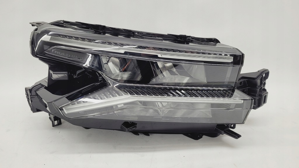 фото №1, Лампа перед правая citroen c5 aircross full led 22+