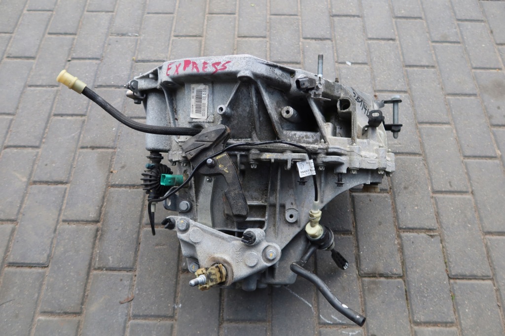 Купити Коробка передач передач renault express tl4b373 1.5 dci 84 tyś km