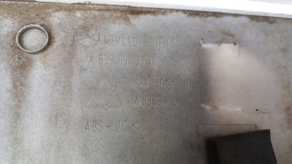 фото №8, Mercedes vito w639 молдинг боковая рейки дверь правых a6396913308