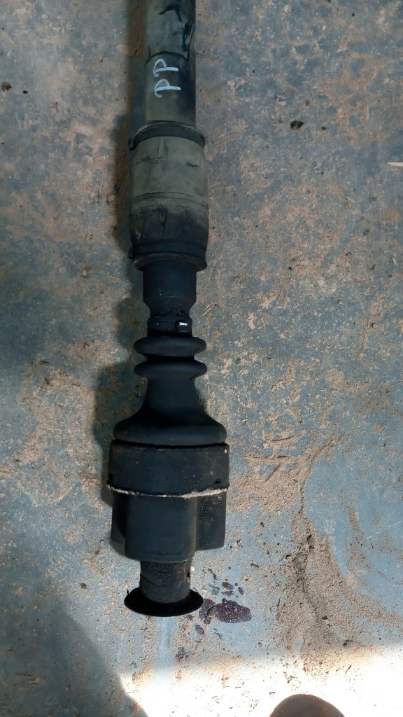 фото №2, Приводной вал правая перед volvo s40 1.9dci 97r