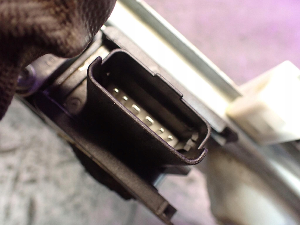 фото №4, Peugeot 308 i t7 kombi підйомник скло задня правий 9680617480 0130822448