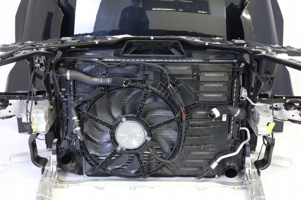 фото №8, Bmw u06 капот бампер крыло лампа led 475