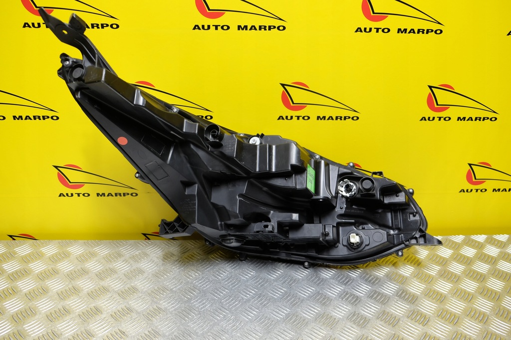 фото №9, Toyota sienna 2021- фара лампа full led l usa