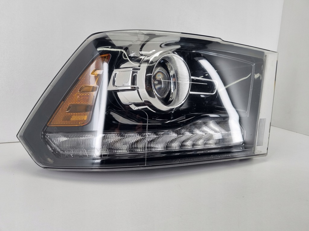 фото №6, Dodge ram 4 лампа лінза led оригінальна mopar права