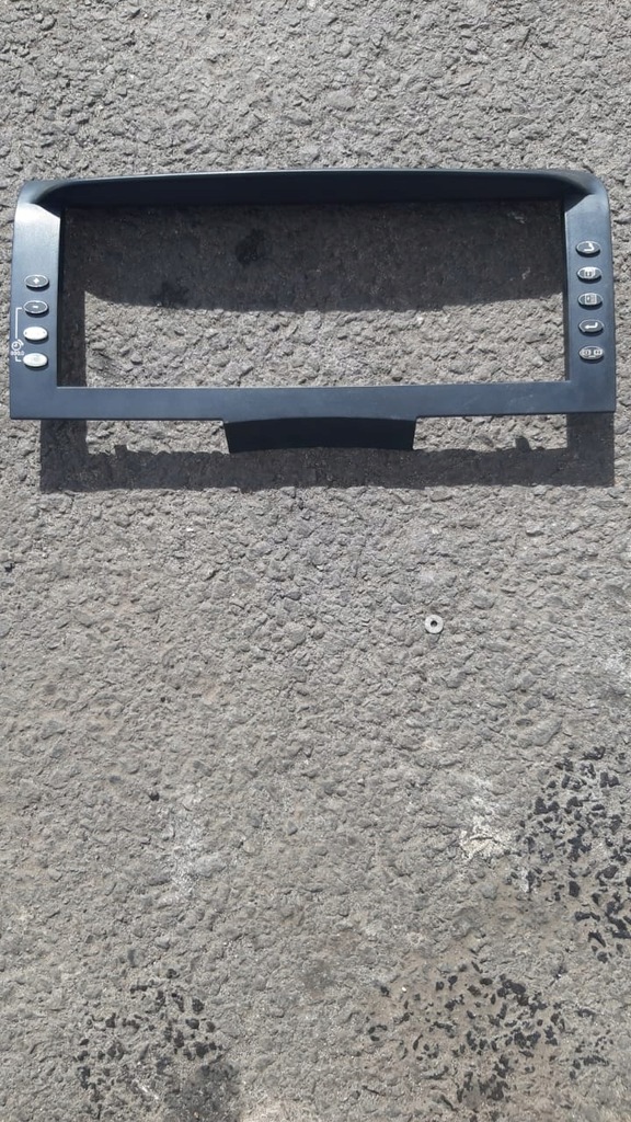 фото №1, Рамка спидометра mercedes atego