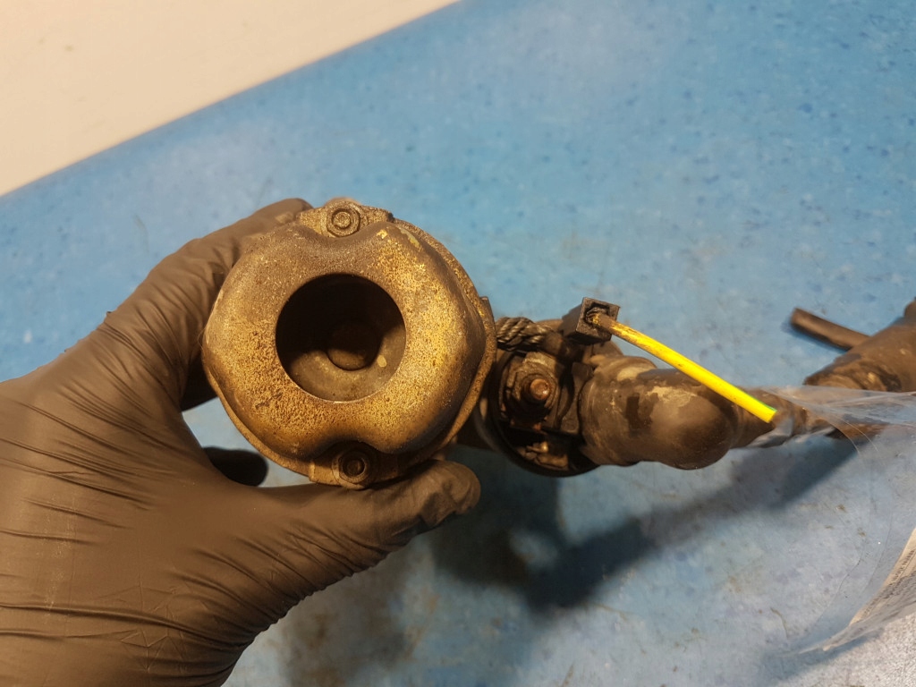 фото №10, Subaru forester ii 2.0 стартер 23300aa460