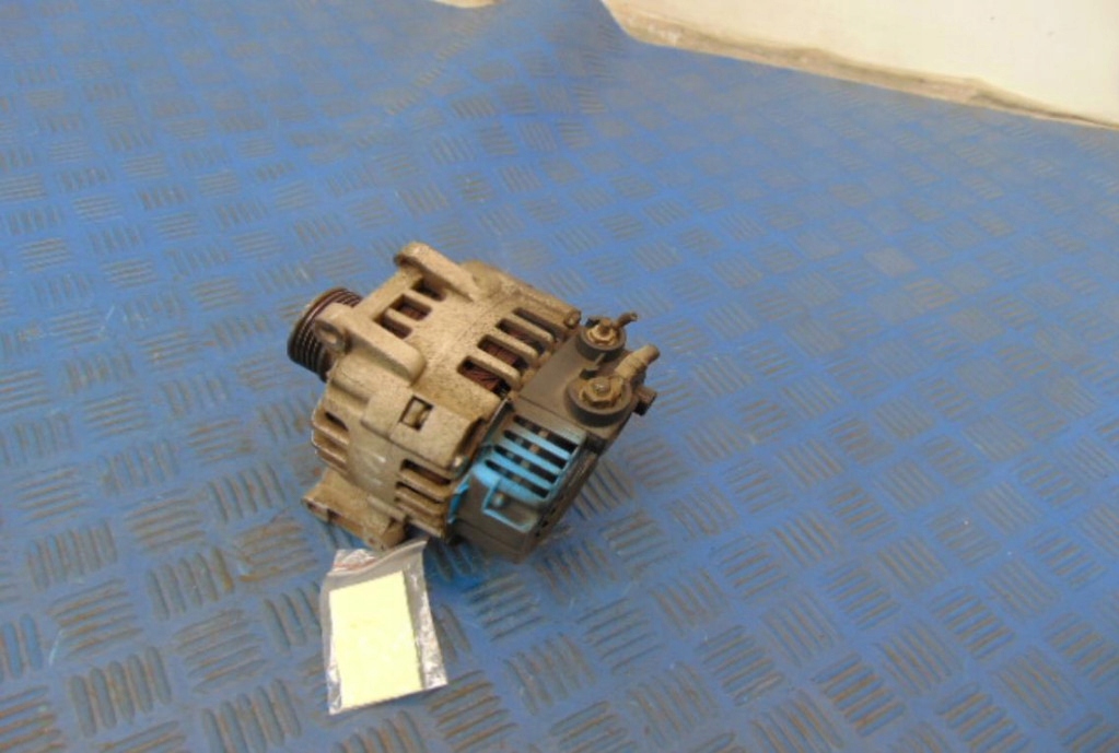 Купить Mercedes a klasa w168 1.6b генератор