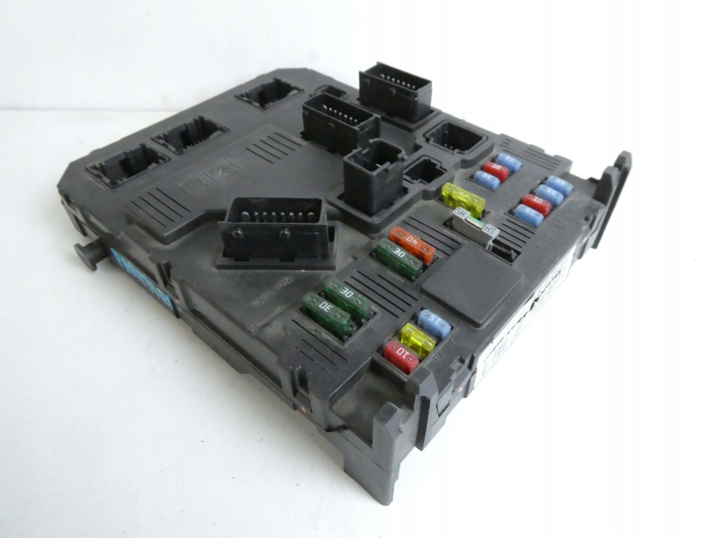 фото №1, Коробка модуль bsi peugeot 9653667700 citroen