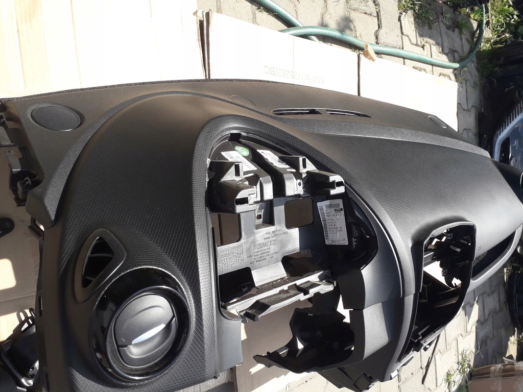 фото №4, Renault clio iv панель приладів подушки безпеки ремені 13-17 м'яка