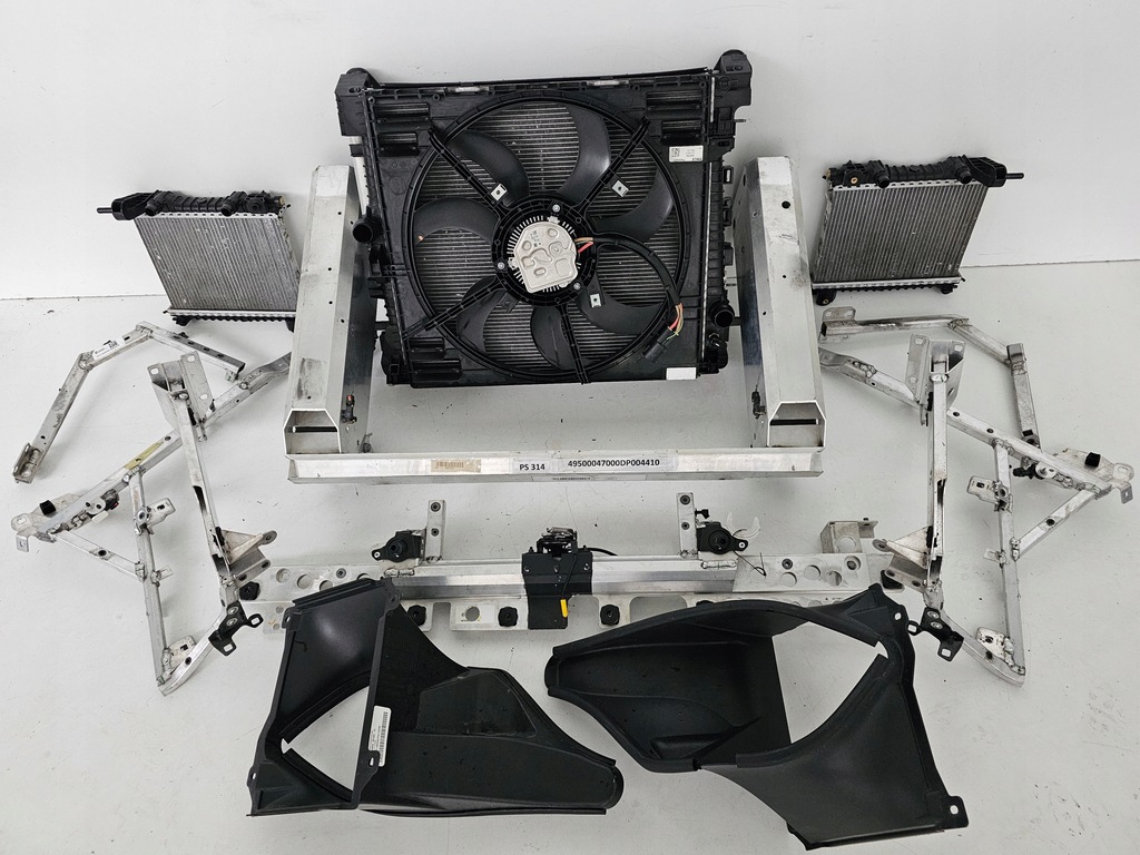 фото №1, Maserati mc20 pas передний радиатор радиатор комплект