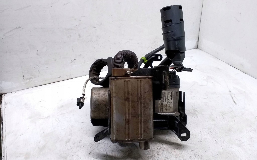 фото №1, Volkswagen caddy 2012 обігрівач стояночний webasto