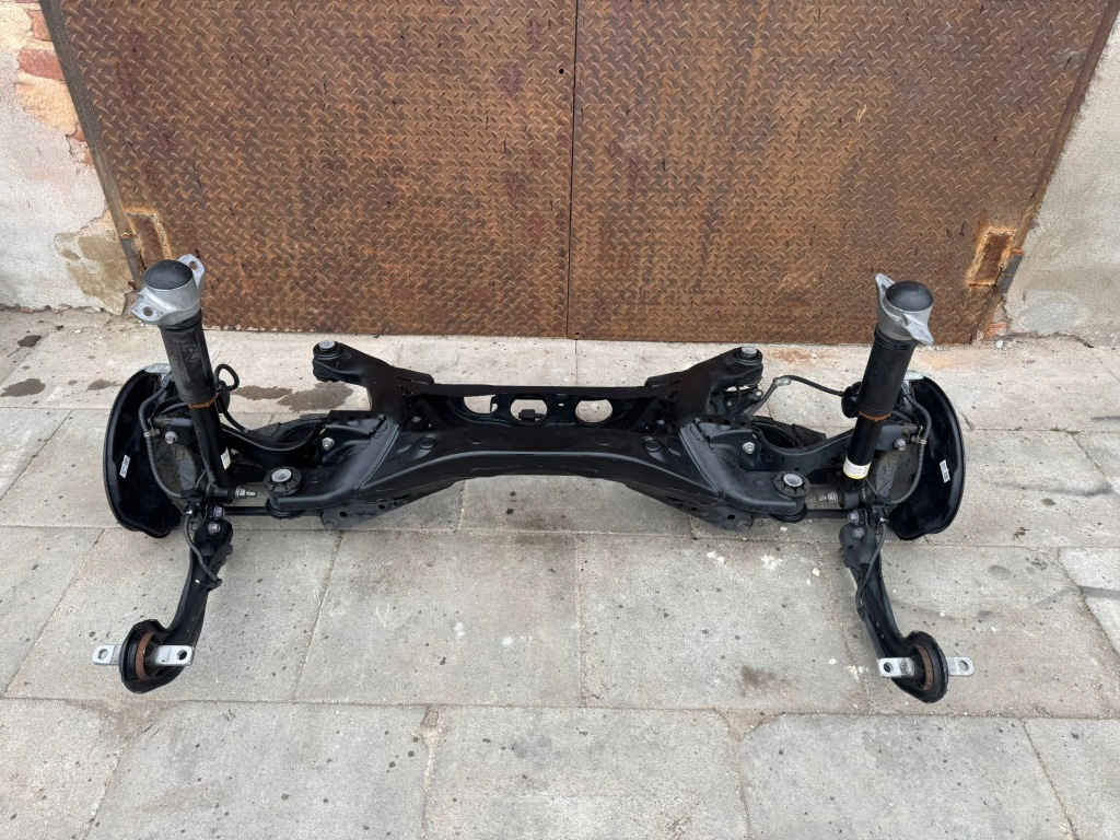 Toyota rav4 v 19r підрамник підрамник задній 51206-42090 Недорого