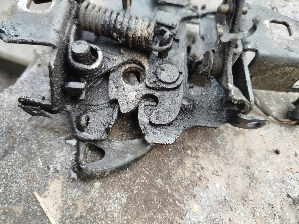 фото №4, Замок капот vw passat b5