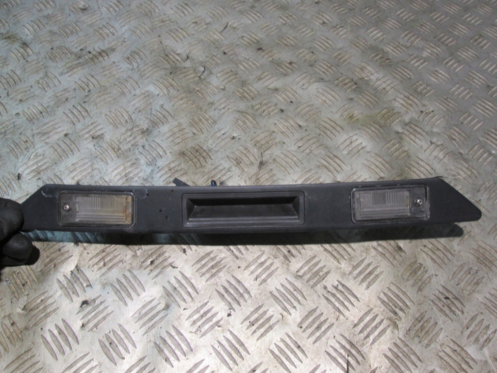 фото №1, Накладка молдинг кришки освітлення номерного знака audi a3 8p 03-