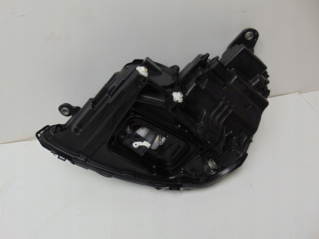 фото №14, Лампа правая перед mercedes w213 lift a2139067609 europa ładna демонтаж