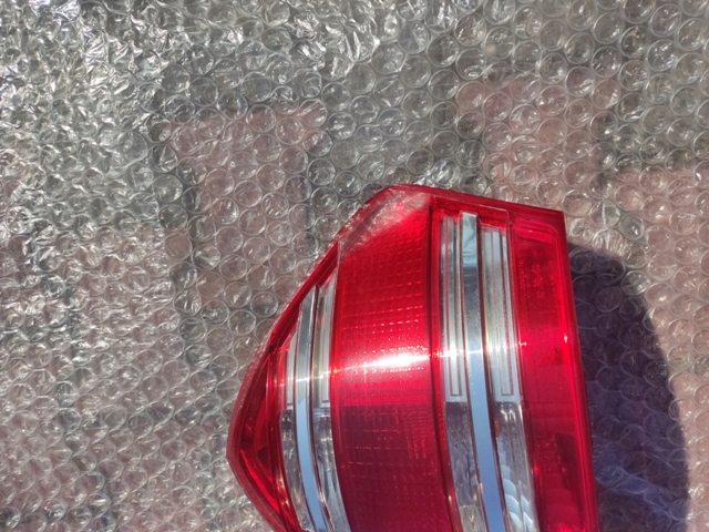 Mercedes x164 gl a1648200564 лампа задняя левая lub правая с Разборки