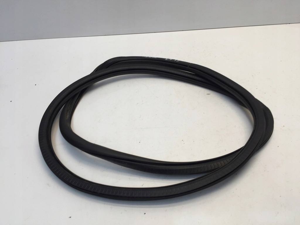 фото №1, Opel corsa f 2021 прокладка двері лівий перед