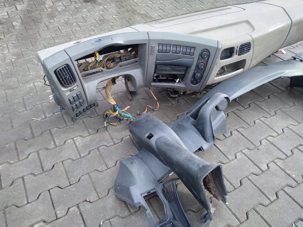 фото №7, Консоль панель приладів приладова перехідник праворульна renault lander kerax midlum