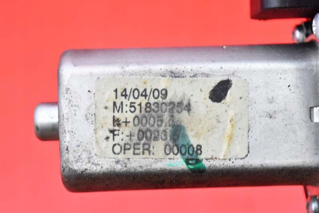 фото №10, Подъемник стекло левый перед eu 51830254 lancia delta 3 iii 08-14