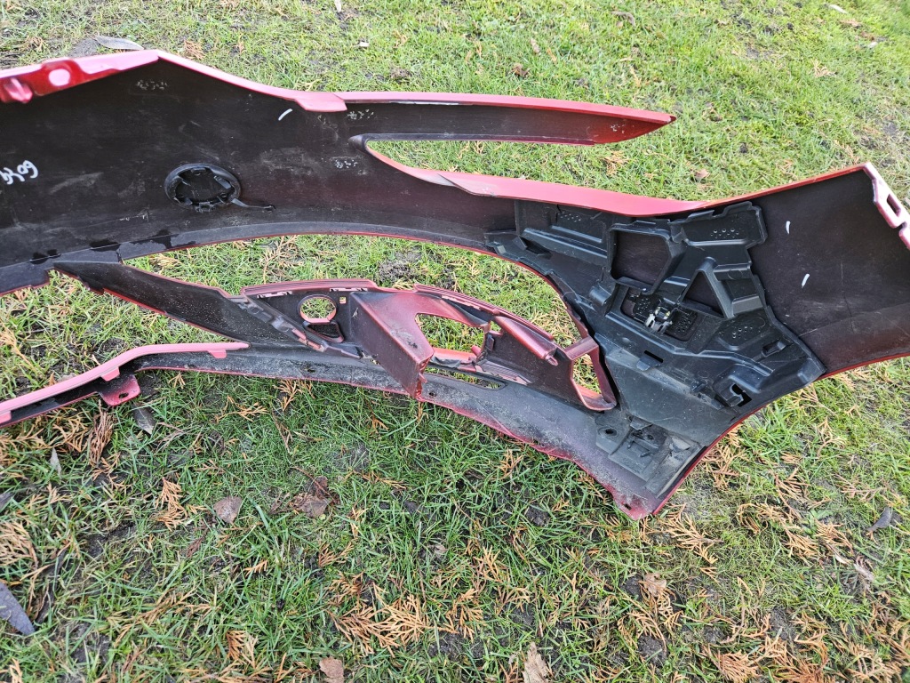 Бампер перед renault megane iv 16- в Україні