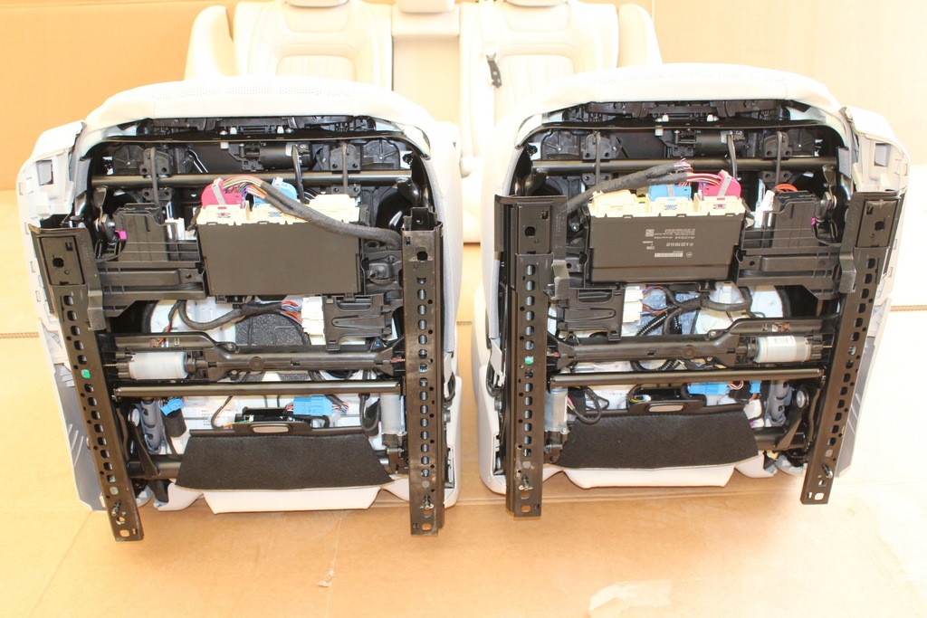 фото №13, Сиденья комплект mercedes gt 4-door x290 63 s amg uk anglik