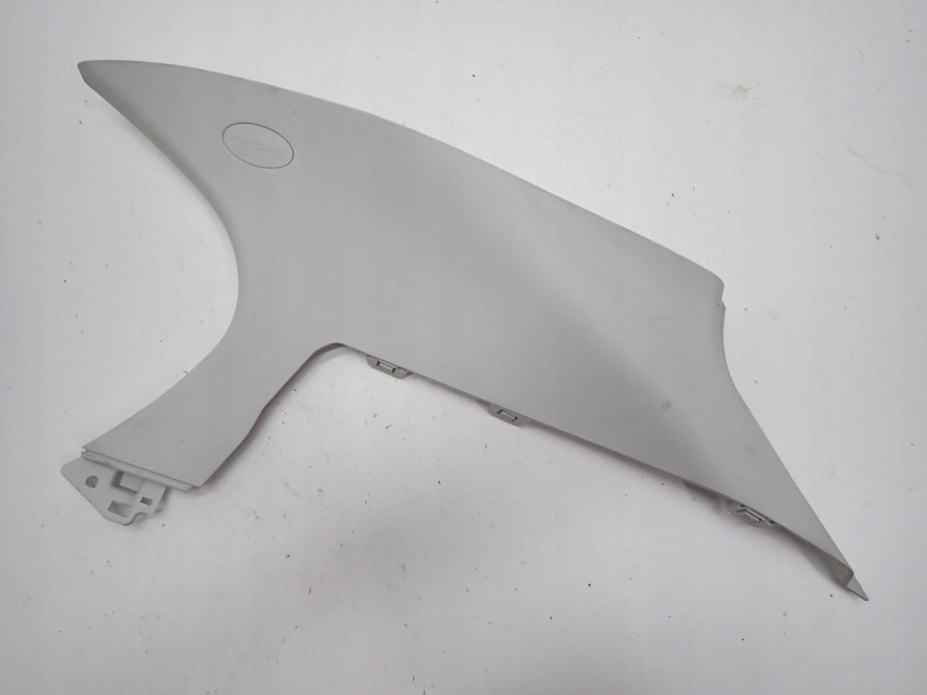 Купити Пластик захист стійка правий задній 735624715 fiat tipo ii htb 16r