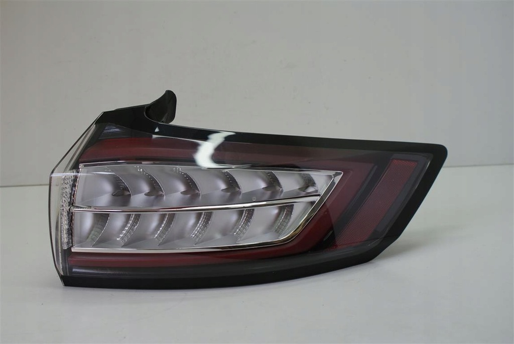 фото №1, Ford edge 15+. права лампа задня led eur