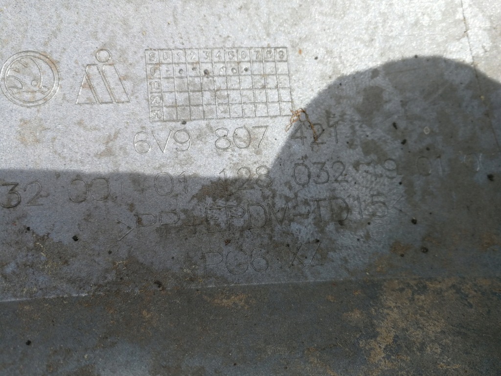 фото №10, Skoda fabia iii 6v9 бампер задняя задний 6v9807421