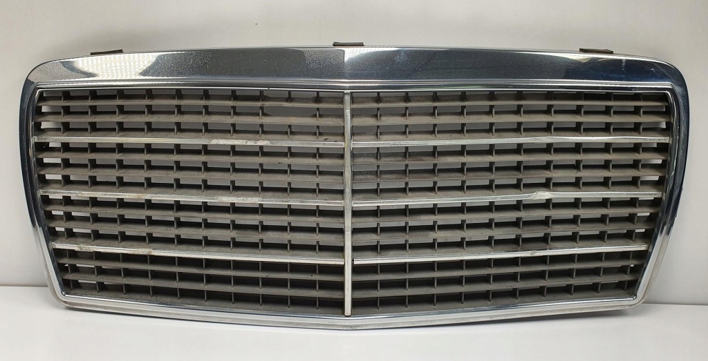 фото №1, Решітка радіатора решітка радіатора mercedes w124