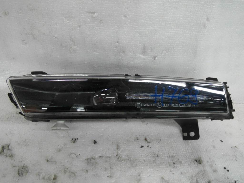 фото №1, Range rover velar противотуманная фара led левый 17-