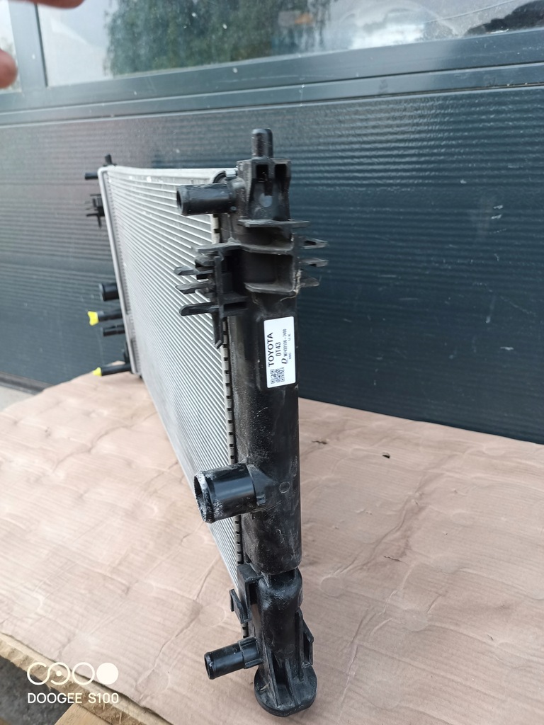 фото №7, Toyota corolla e21 радиатор wody кондиционера гибрид 88460-f4040