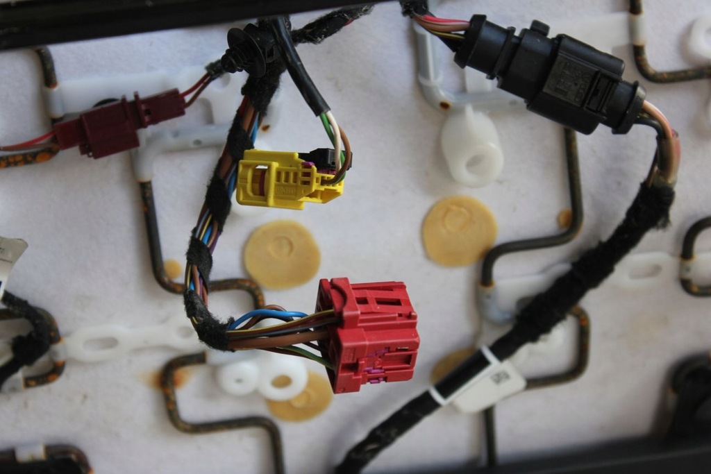 фото №12, Сиденья подогрев память кожа vw atlas cross sport se