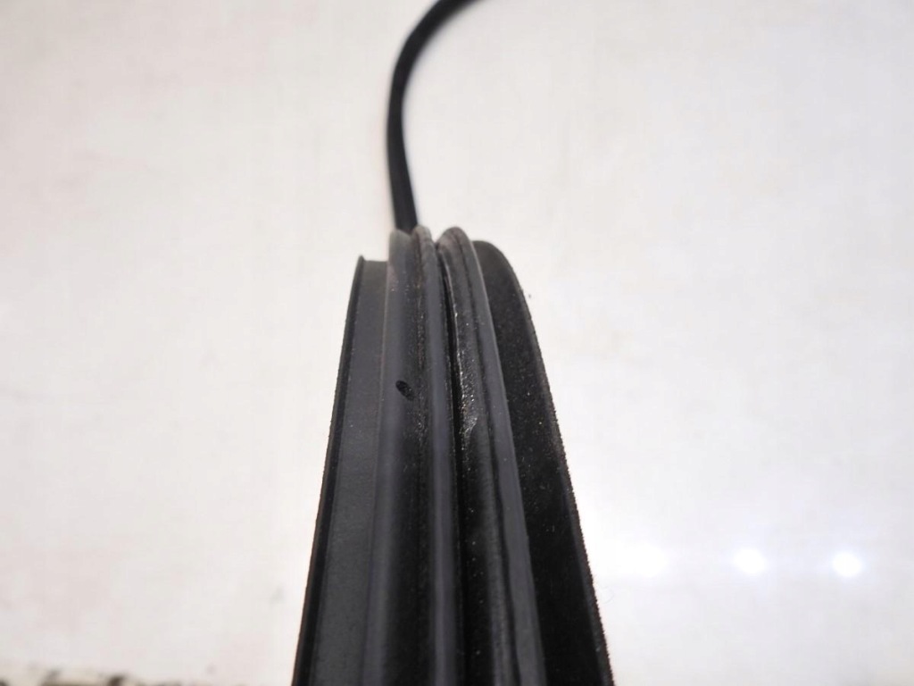 фото №3, Прокладка дверь правый задняя peugeot 607 lift