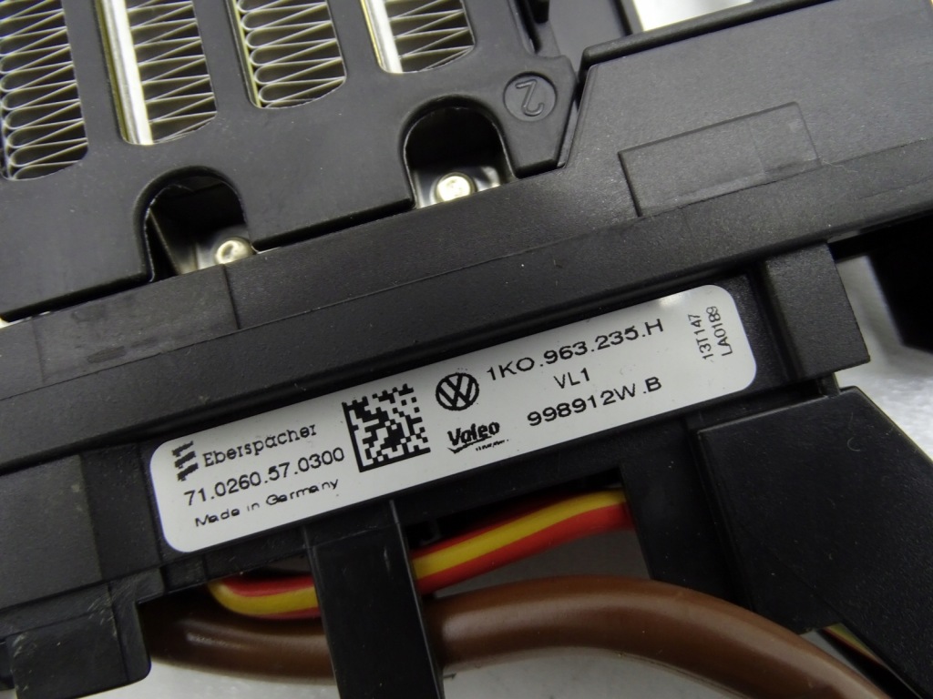 Отопитель электрическая нагреватель отопителя vw passat cc 1k0963235h Цена