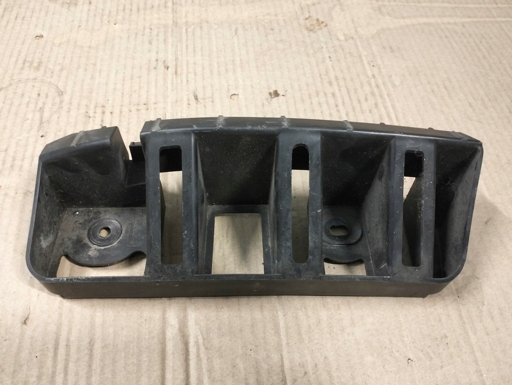 фото №1, Напрямна кронштейн бампера лівий задня skoda rapid 13-