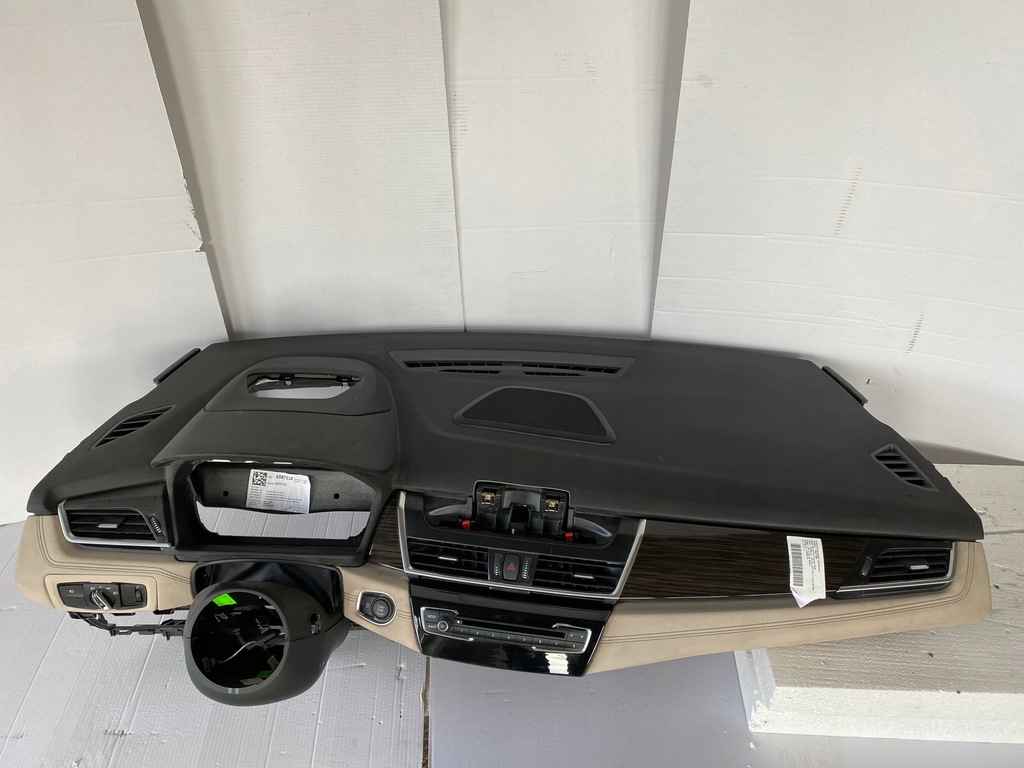 фото №1, Bmw f45 f46 приборная панель консоль оригинал