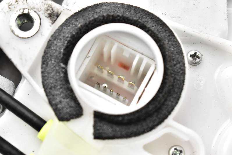 фото №7, Замок двері правий задня задній honda jazz 3 iii 08-15