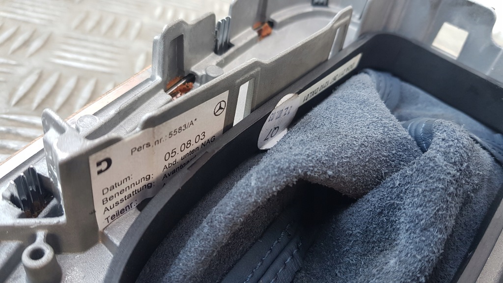 фото №13, Mercedes w211 чехол dekor кожаный автоматическая коробка передач avantgarde