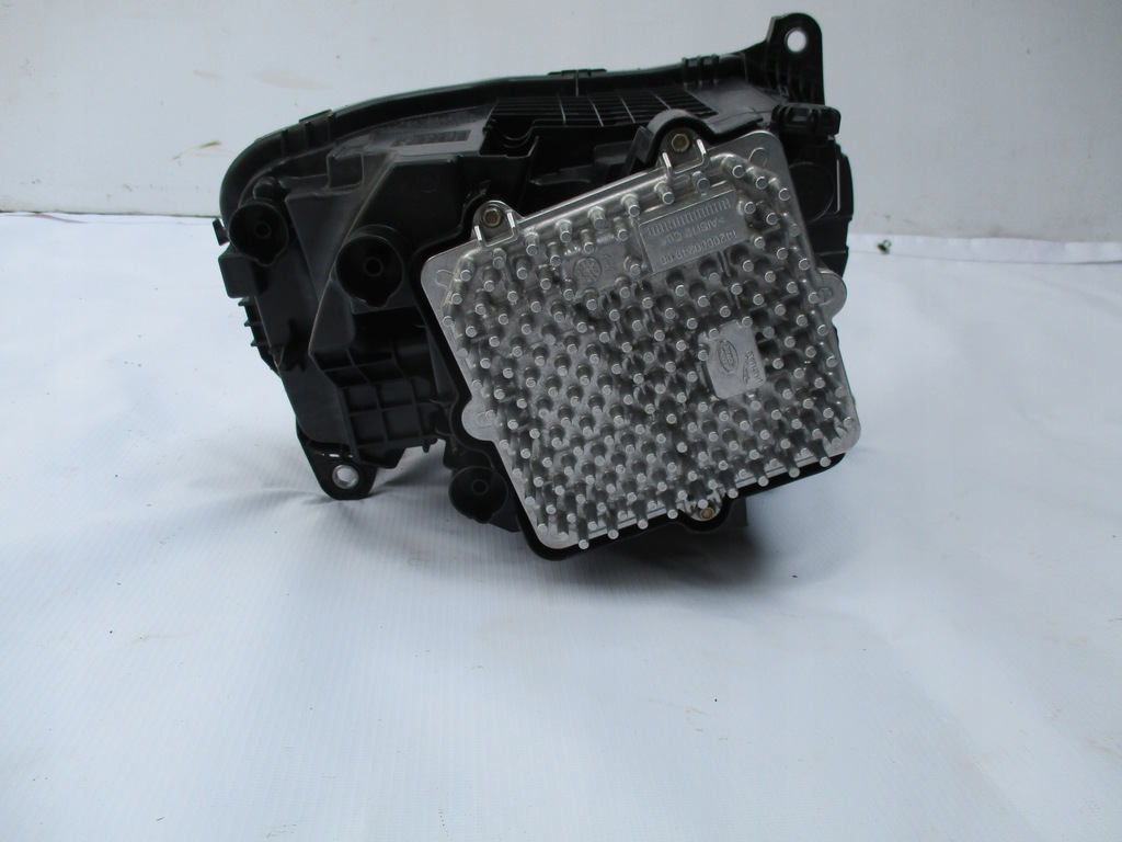 фото №5, Лампа левый перед land rover defender ful led