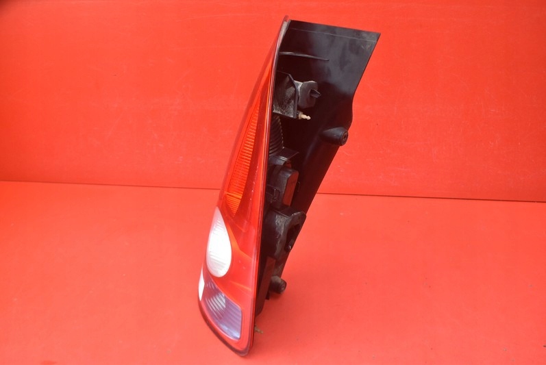 фото №6, Лампа правая задняя задняя 8200027152 renault espace 4 iv 02-06