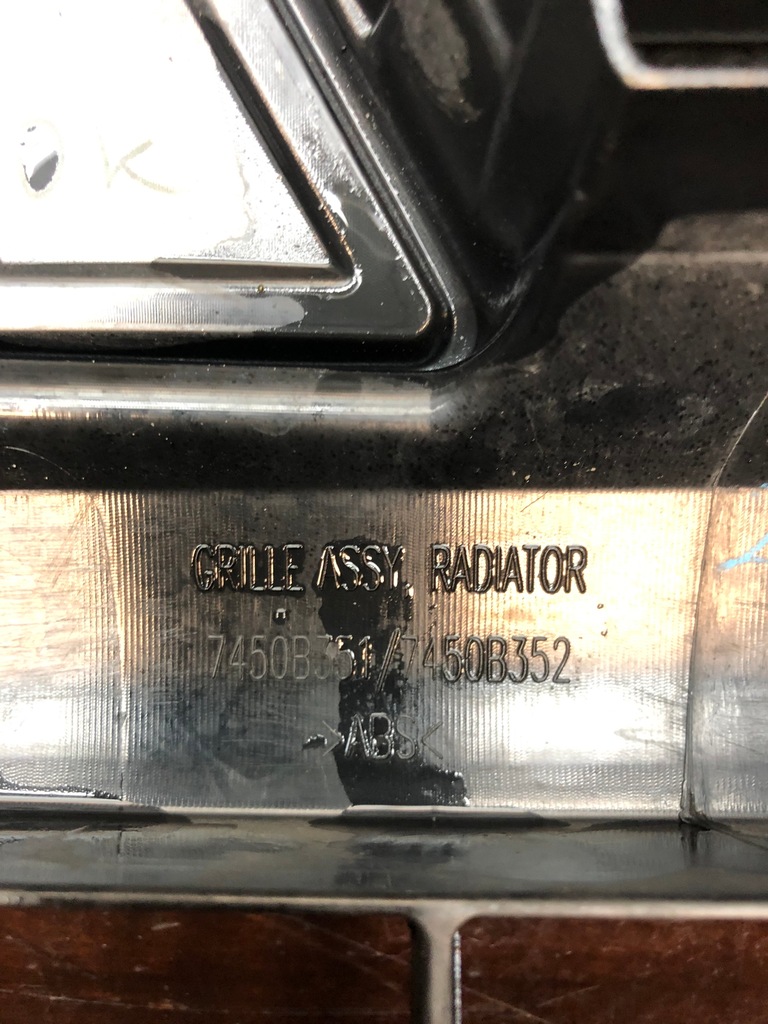 фото №8, Решітка радіатора mitsubishi space star iii