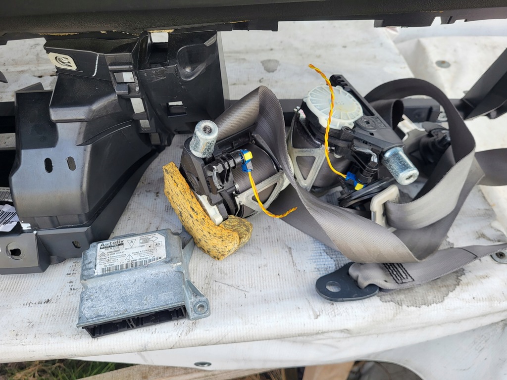 фото №5, Приборная панель приборная консоль kpl citroen c5 iii x7