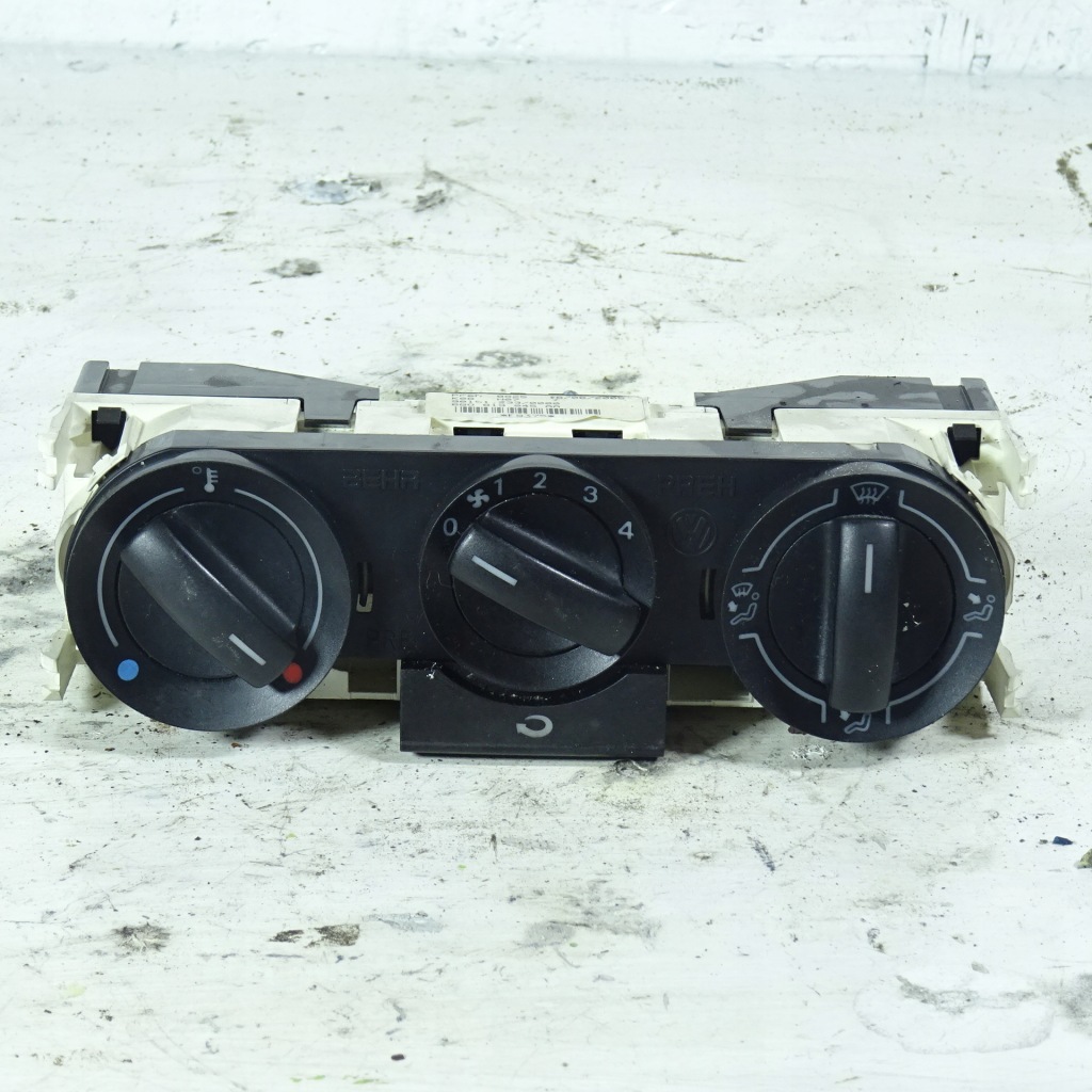 фото №1, Vw polo iv панель обдув 6q0819045aa