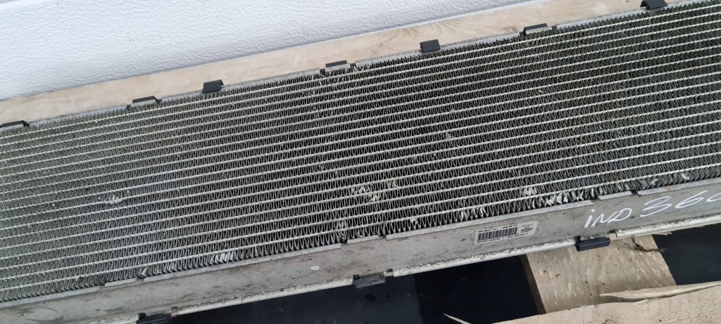 A6 c7 4g рестайлинг  радиатор дополнительная воды 2.0 tdi a4 b8 a5 q5 4g0145804d Доставка