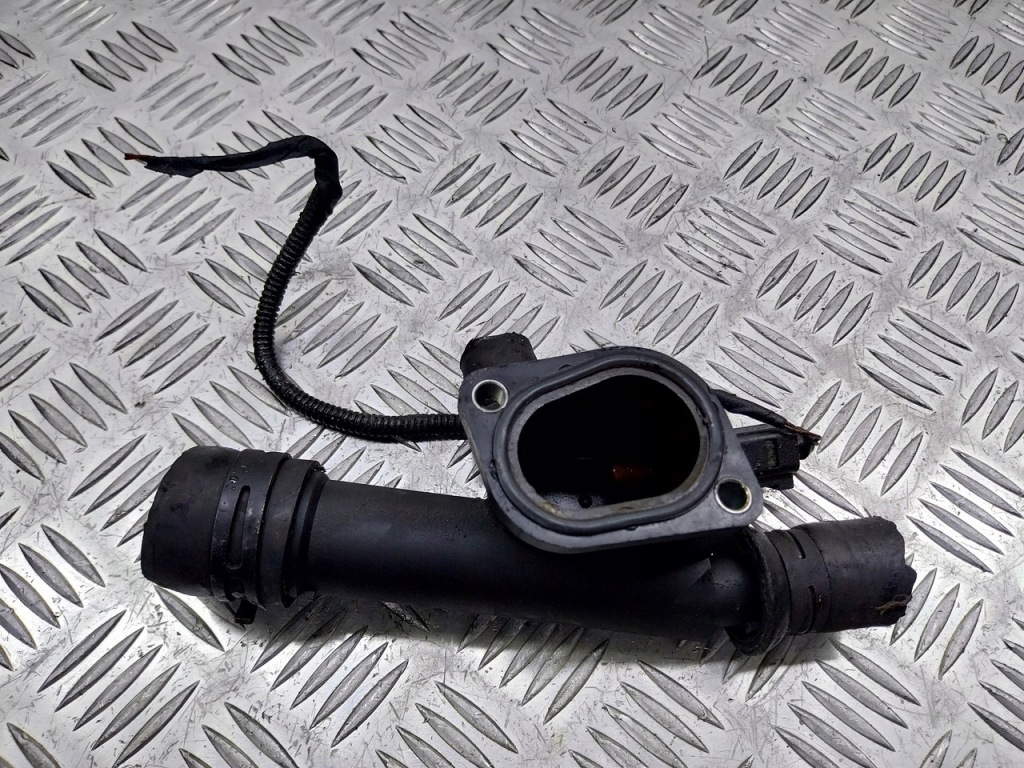 фото №1, Корпус термостата seat leon ii 1.9 tdi 110361