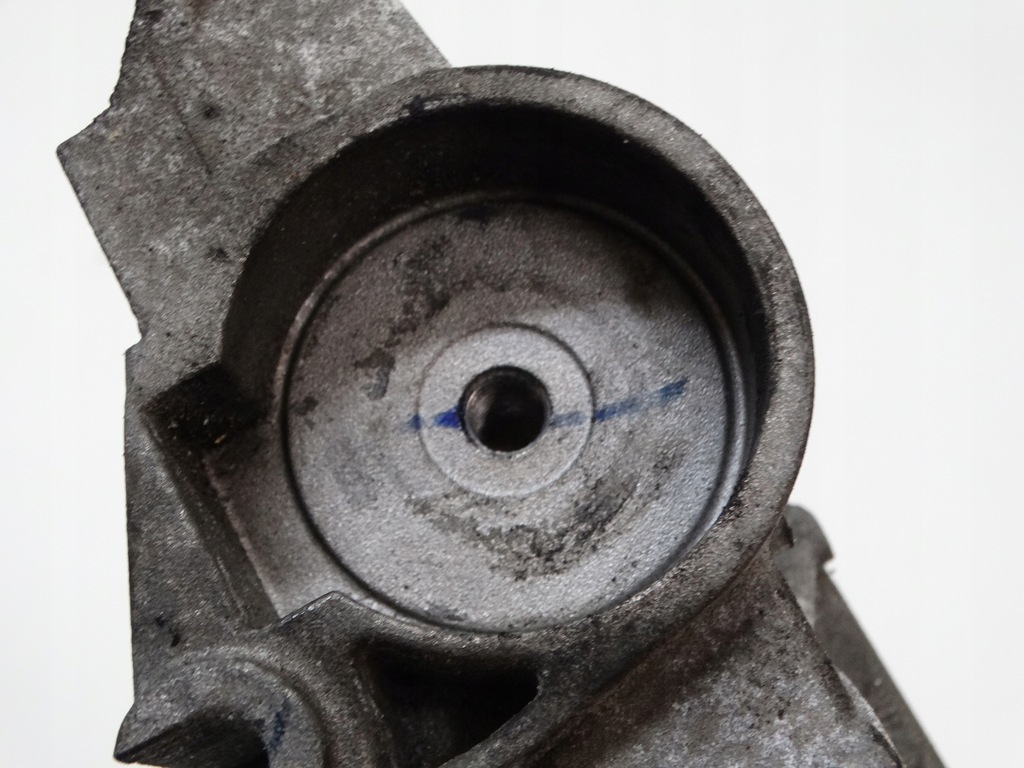 фото №13, Кронштейн кронштейн генератора renault laguna iii