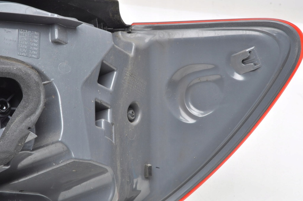 Mercedes w176 рестайлинг  лампа левая задняя левый задний  a1769065000 Оригинал